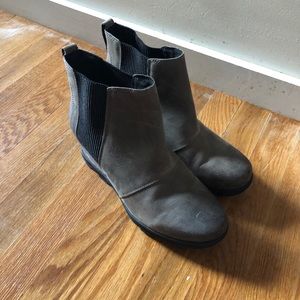 Sorel Joan of Arc Wedges